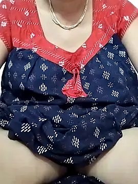 Snapshot of miss-Riy chatting on 18, 11, 2025 miss-Riy online show from 18, 11, 2025