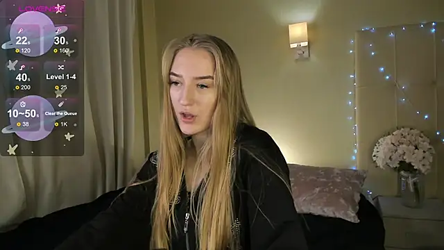 Stacy River online show from 12, 2, 2025