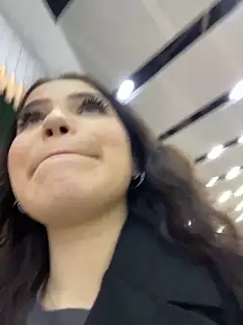 Chloe  Moon online show from 4, 12, 2024