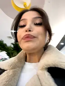 Chloe  Moon online show from 22, 10, 2025