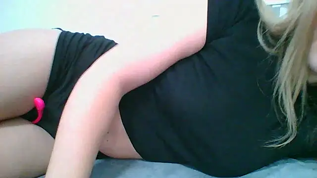 Emma 99 online show from 30, 11, 2025