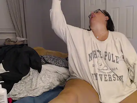 LauLauPAWG online show from 13, 10, 2025