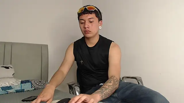 alex-lover online show from 15, 2, 2026