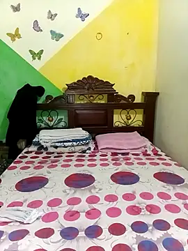 mom son dirty online show from 26, 4, 2026