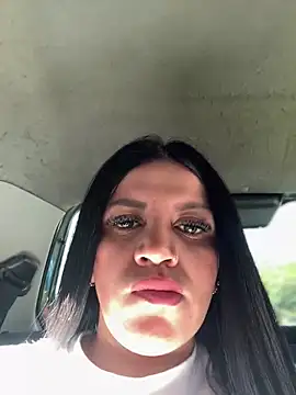 Milff parkerrr online show from 18, 1, 2025