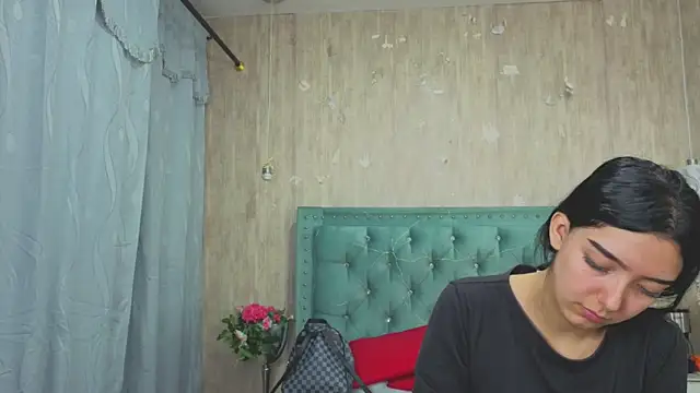 Marcelaa fox online show from 2, 2, 2026