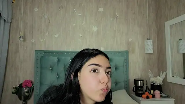 Snapshot of Marcelaa_fox chatting on 6, 6, 2026 Marcelaa fox online show from 6, 6, 2026