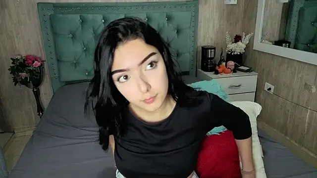 Marcelaa fox online show from 25, 6, 2026