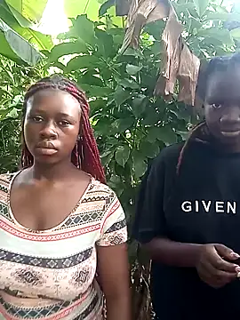 Black juicy24 online show from 20, 1, 2025