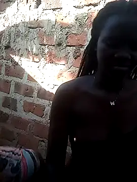 Black juicy24 online show from 14, 2, 2025