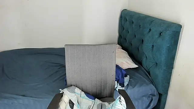 Snapshot of RachelJones_ chatting on 7, 1, 2025 RachelJones online show from 7, 1, 2025