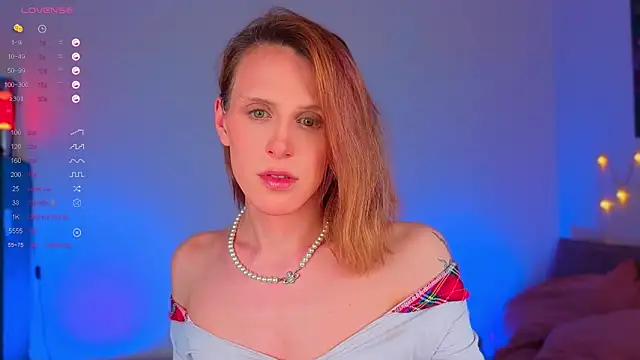  yourFoxy  online show from 28, 4, 2026