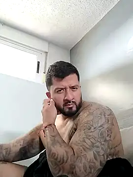 Snapshot of Drake_Smith1 chatting on 5, 12, 2025 Drake Smith1 online show from 5, 12, 2025