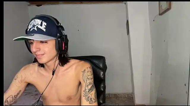 Matthew Dixonn online show from 11, 2, 2025