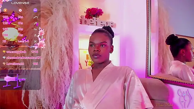 CamiEstrada online show from 2, 2, 2025