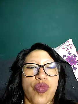 Giviper1 online show from 8, 1, 2025