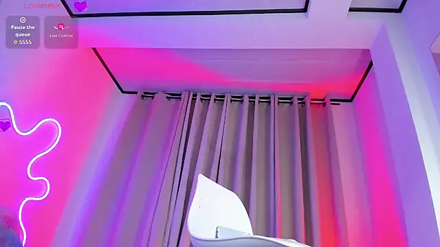 Snapshot of Mackensy_sweett chatting on 16, 2, 2026 Mackensy sweett online show from 16, 2, 2026