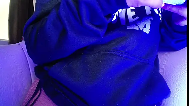 girl naugthy online show from 20, 3, 2025