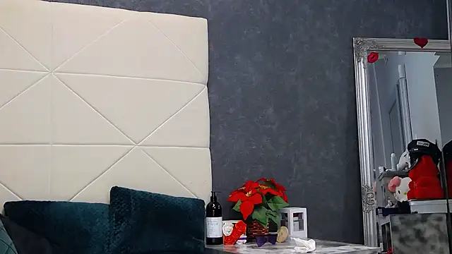 IssaSmith online show from 27, 6, 2026