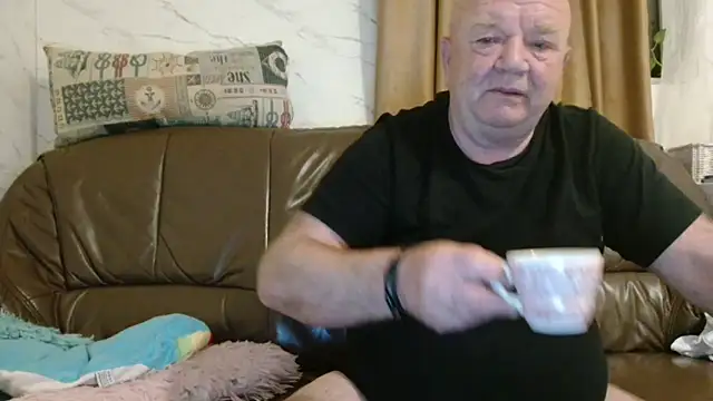 fullballs6 online show from 23, 4, 2026