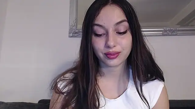 courtneyPerfect online show from 13, 12, 2024