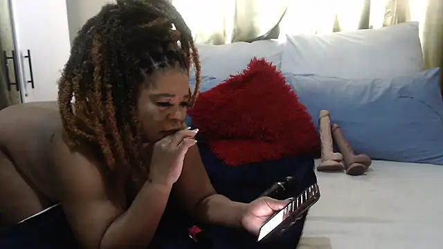 Foxybrownxx1 online show from 7, 11, 2025