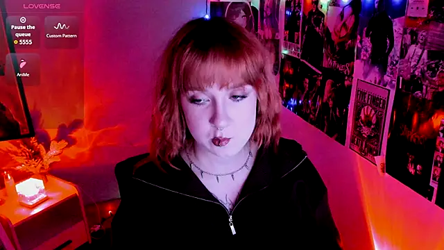 Snapshot of Rudy_02 chatting on 12, 9, 2025 Rudy 02 online show from 12, 9, 2025