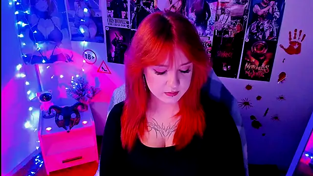 Snapshot of Rudy_02 chatting on 28, 10, 2025 Rudy 02 online show from 28, 10, 2025