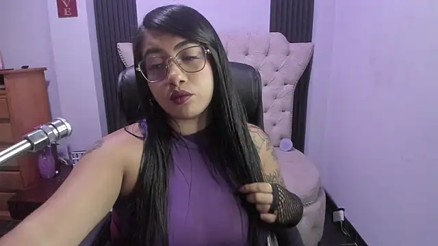 Snapshot of Sexy_cristall_ chatting on 9, 7, 2026 Sexy cristall online show from 9, 7, 2026