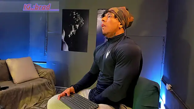 bradley smith online show from 7, 2, 2026