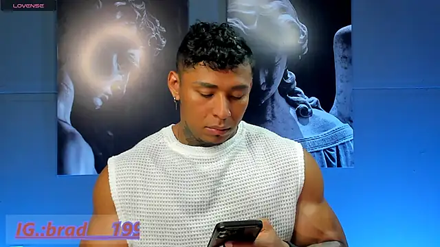 bradley smith online show from 19, 4, 2026