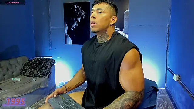 bradley smith online show from 22, 4, 2026