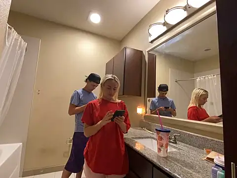 girlfriendmissy online show from 13, 2, 2025