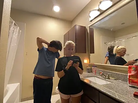 girlfriendmissy online show from 16, 3, 2025