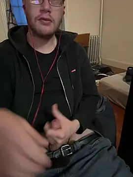 Snapshot of chicostick413 chatting on 22, 1, 2025 chicostick413 online show from 22, 1, 2025