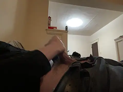 Snapshot of chicostick413 chatting on 31, 1, 2025 chicostick413 online show from 31, 1, 2025