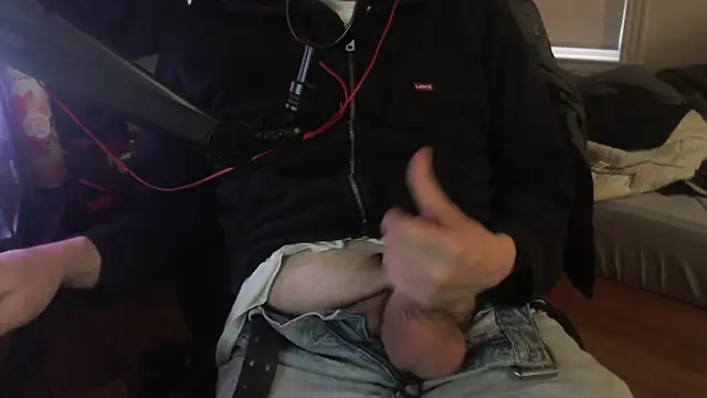 Snapshot of chicostick413 chatting on 10, 3, 2025 chicostick413 online show from 10, 3, 2025