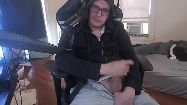 Snapshot of chicostick413 chatting on 15, 9, 2025 chicostick413 online show from 15, 9, 2025