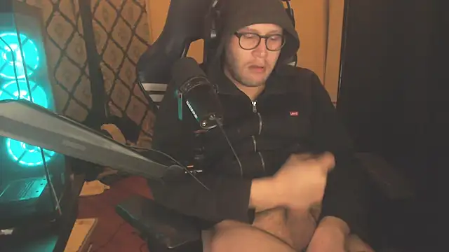 Snapshot of chicostick413 chatting on 14, 1, 2026 chicostick413 online show from 14, 1, 2026