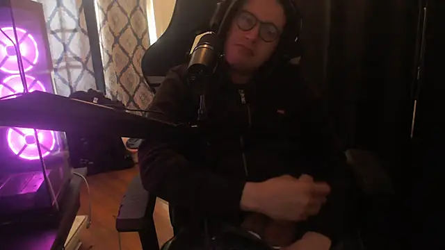 Snapshot of chicostick413 chatting on 26, 2, 2026 chicostick413 online show from 26, 2, 2026