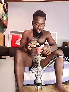 Snapshot of Chocolate_factory_man chatting on 7, 1, 2025 Chocolate factory man online show from 7, 1, 2025