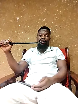 Snapshot of Chocolate_factory_man chatting on 29, 10, 2025 Chocolate factory man online show from 29, 10, 2025