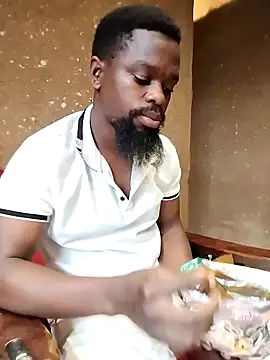 Snapshot of Chocolate_factory_man chatting on 30, 10, 2025 Chocolate factory man online show from 30, 10, 2025