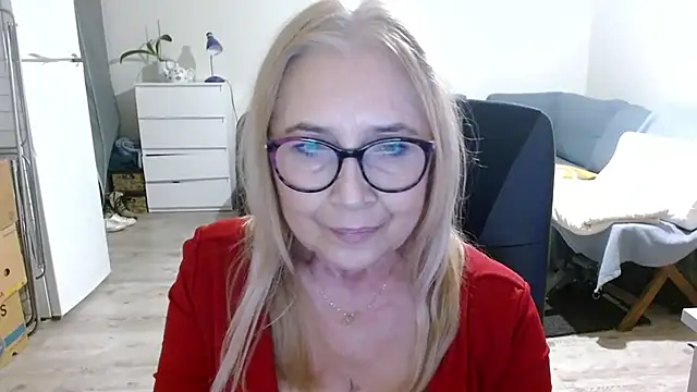 sofia xkiss online show from 3, 2, 2025