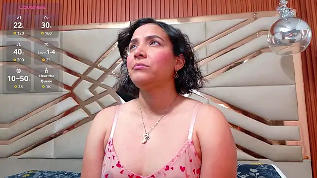 Sluttyandmature online show from 22, 4, 2026