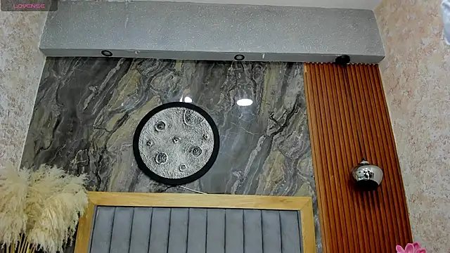 BellaPeers  online show from 23, 4, 2026