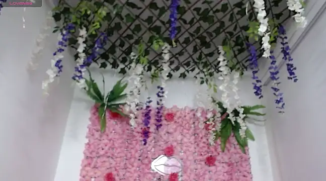 Snapshot of BLONDE_SEXYHOT chatting on 5, 2, 2025 BLONDE SEXYHOT online show from 5, 2, 2025