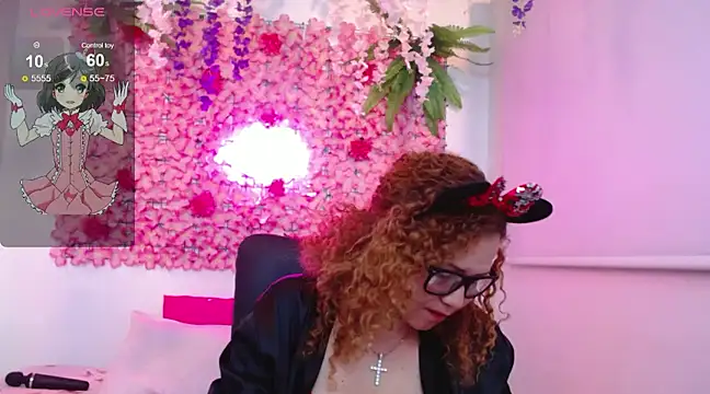 Snapshot of BLONDE_SEXYHOT chatting on 22, 2, 2025 BLONDE SEXYHOT online show from 22, 2, 2025