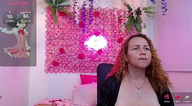 Snapshot of BLONDE_SEXYHOT chatting on 27, 2, 2025 BLONDE SEXYHOT online show from 27, 2, 2025