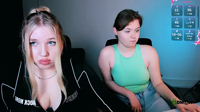 juli kisss online show from 11, 1, 2025